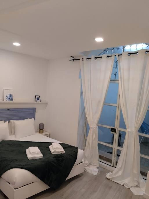Apartamento Alfama's Hidden Terrace Gem *