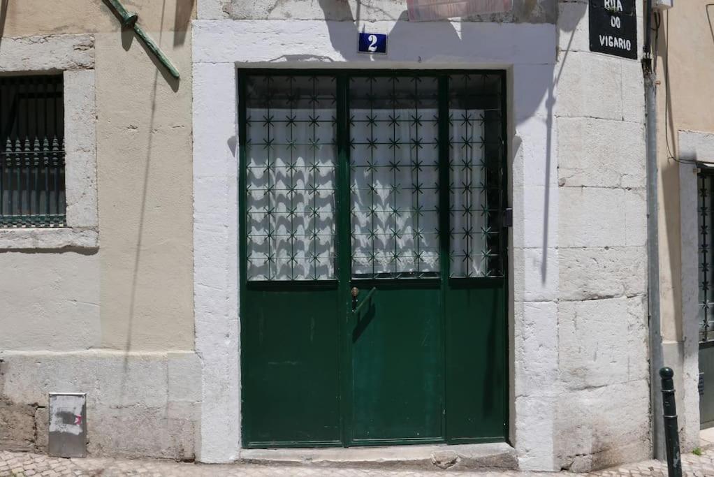 Alfama's Hidden Terrace Gem Apartamento *